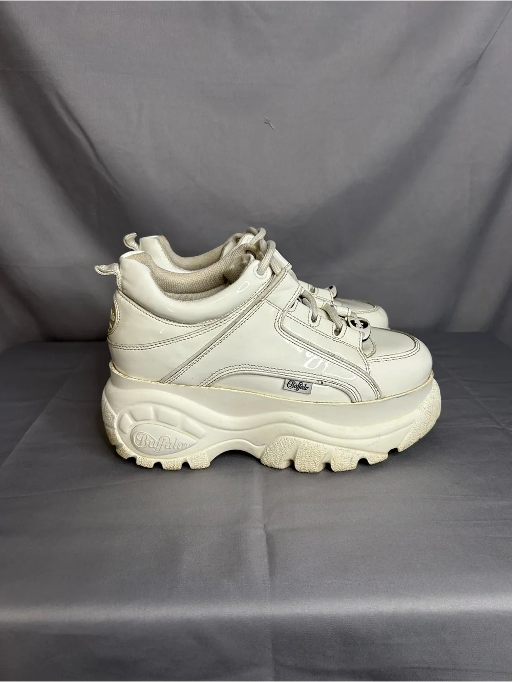 Buffalo 36 Classic Low Leather Platform Boots Shoes White Leather Women’s US 6